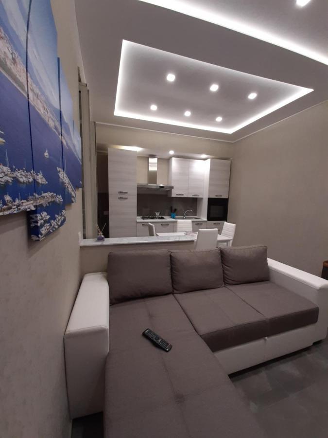 Apartamento A Casa E Annarell Nápoles Exterior foto