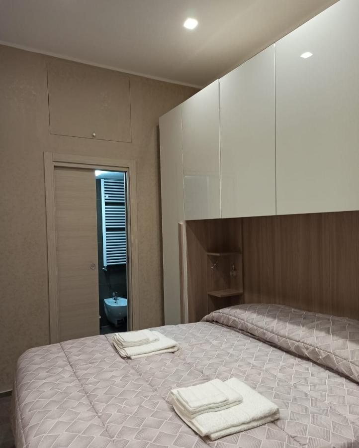 Apartamento A Casa E Annarell Nápoles Exterior foto