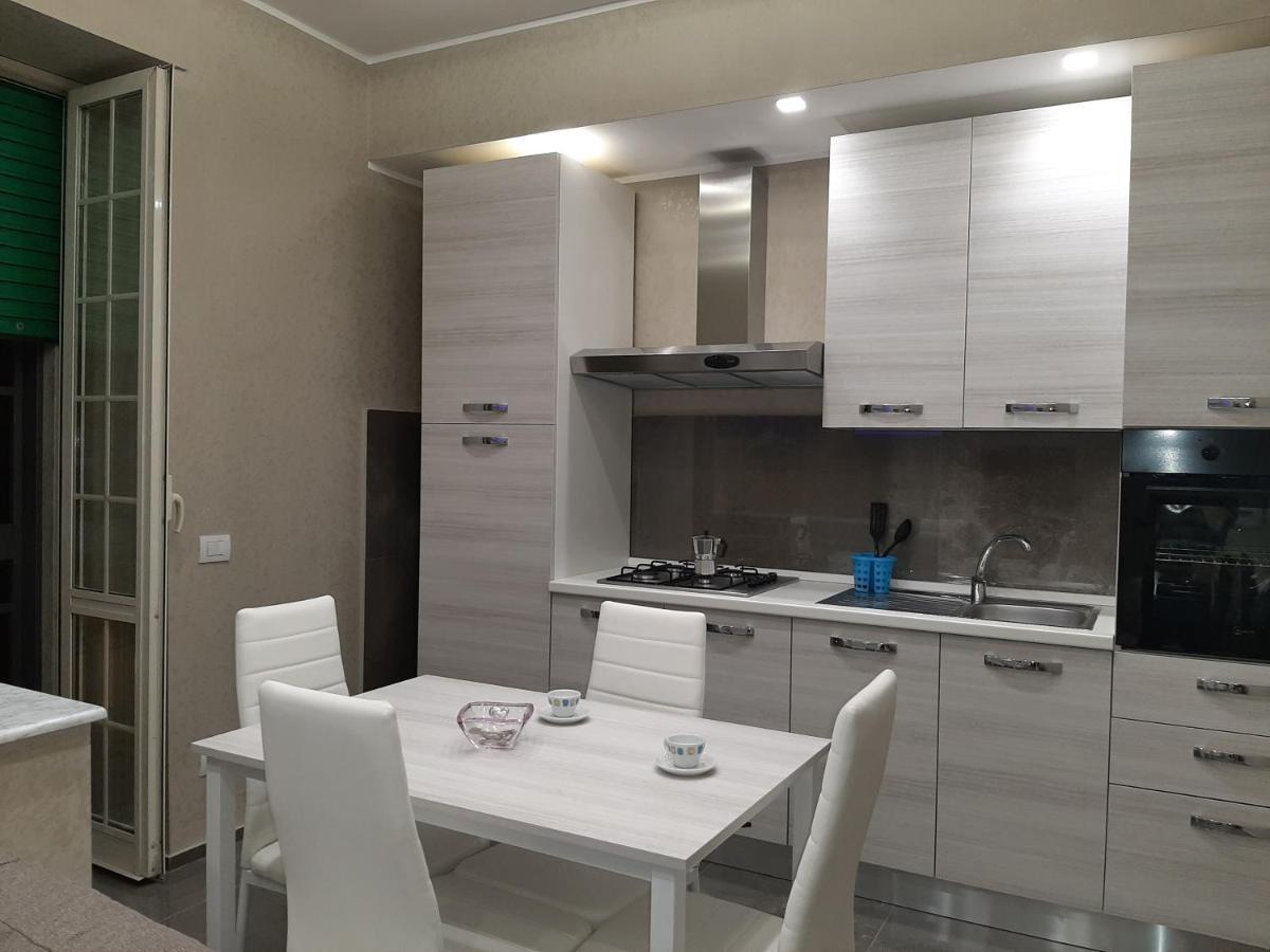 Apartamento A Casa E Annarell Nápoles Exterior foto