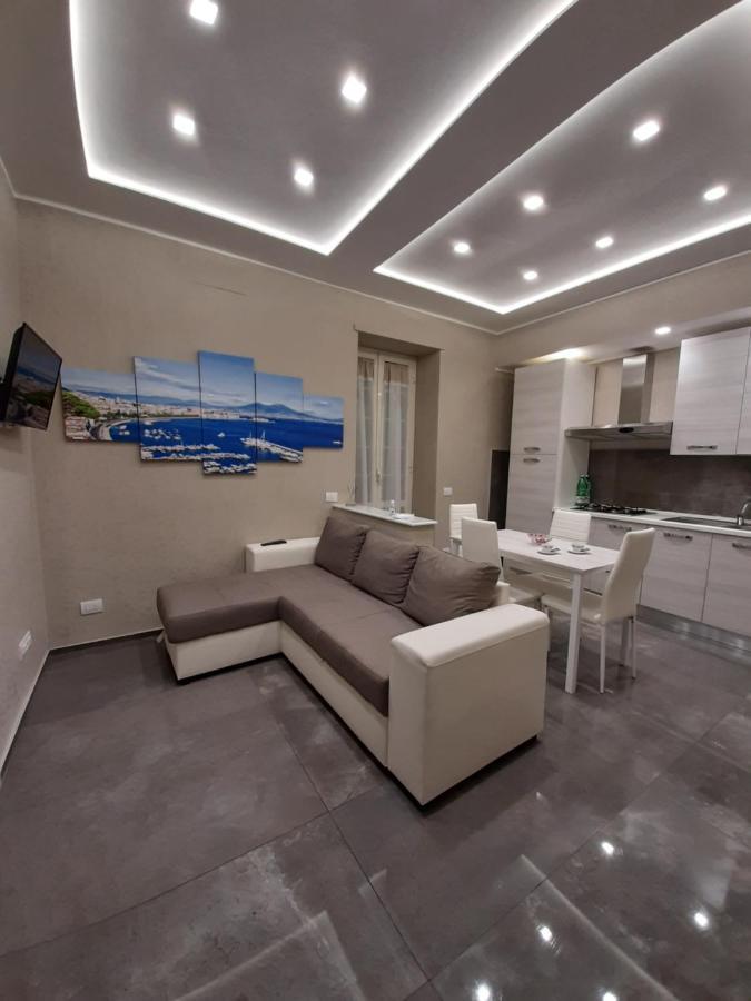 Apartamento A Casa E Annarell Nápoles Exterior foto